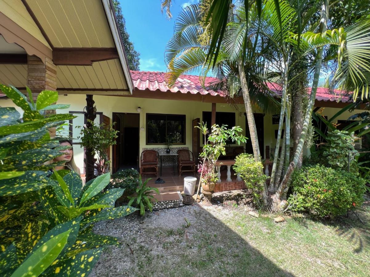 Garden Bungalow Resort Thai Mueang Bagian luar foto