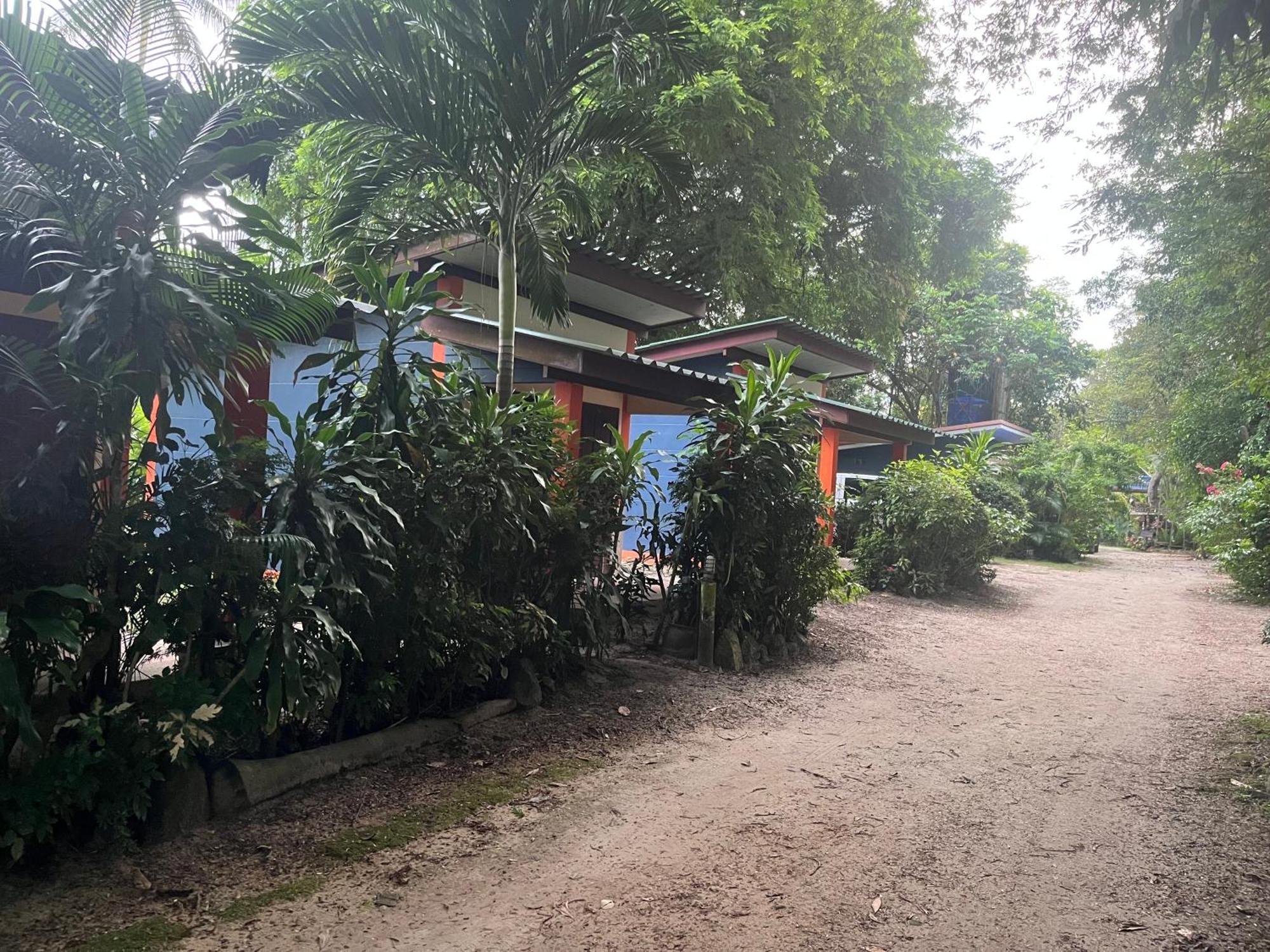 Garden Bungalow Resort Thai Mueang Bagian luar foto