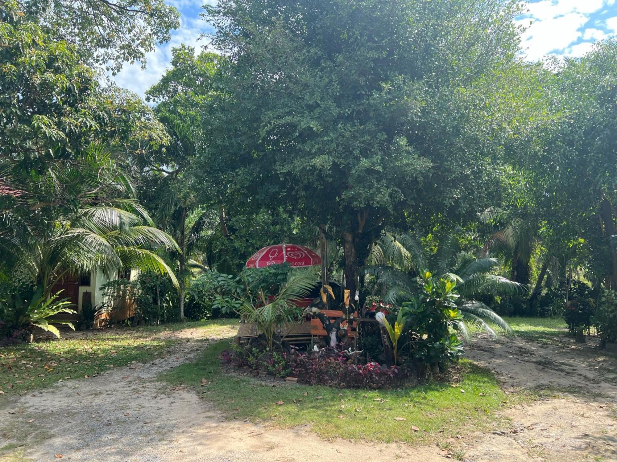 Garden Bungalow Resort Thai Mueang Bagian luar foto