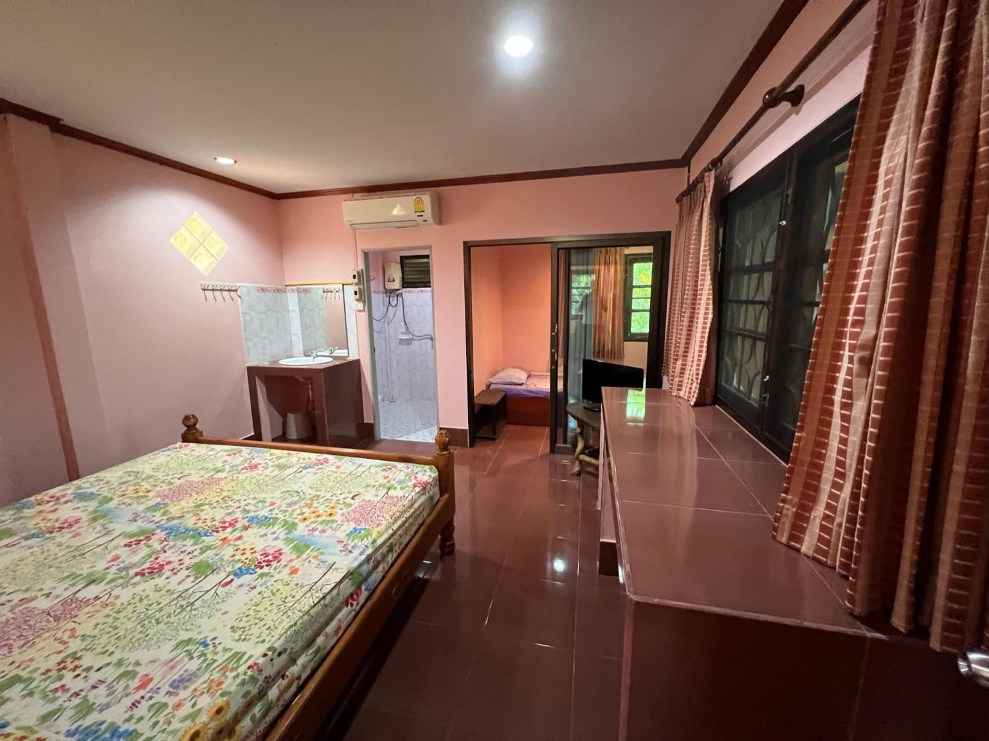 Garden Bungalow Resort Thai Mueang Bagian luar foto