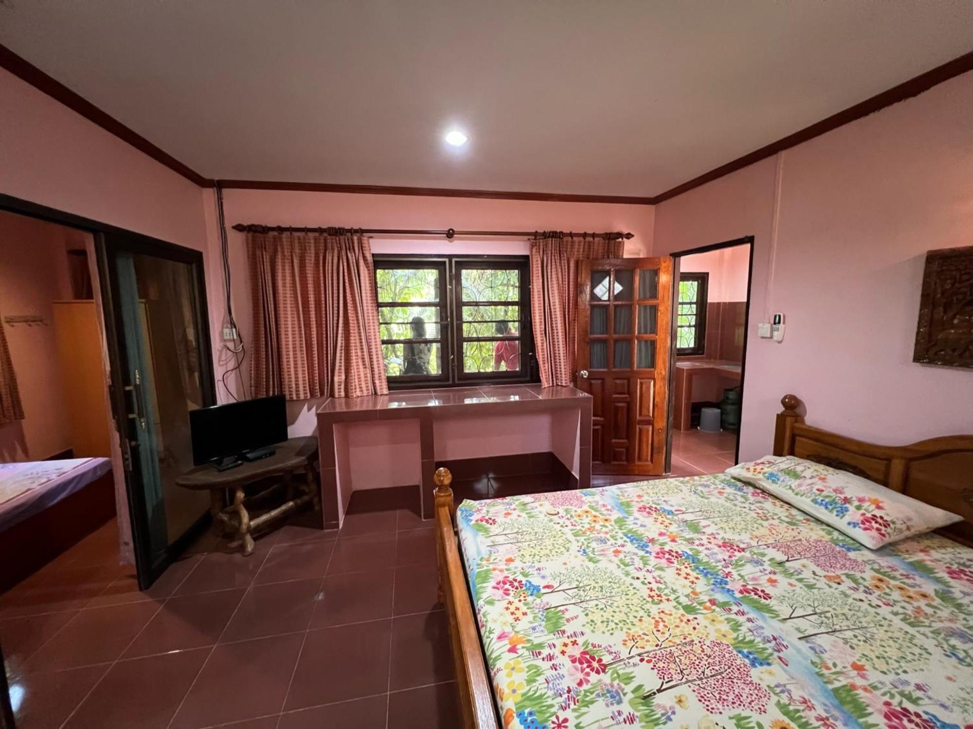 Garden Bungalow Resort Thai Mueang Bagian luar foto